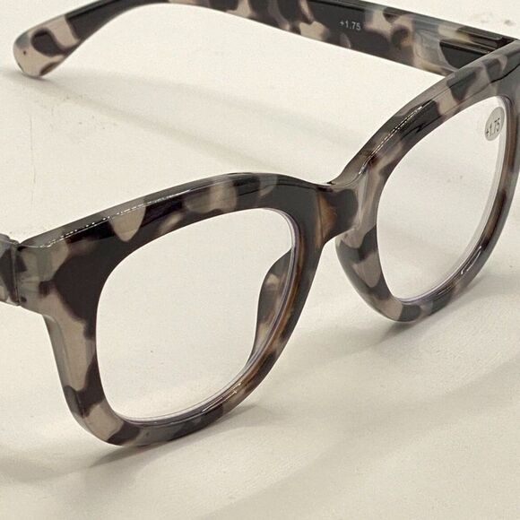 0852 Mona Reading Glasses 1.75 Round Square Eyeglasses Light Tortoise NWT - Picture 6 of 8